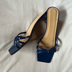 BY FAR | navy blue strapy sandals